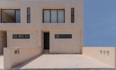 Casas en venta, Mérida, playa Telchac Puerto, frente al mar