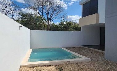 Casa en Temozon de dos plantas
