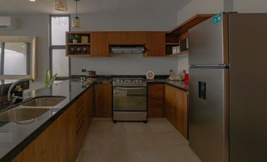 Townhouse en privada al norte de Mérida, Conkal  Yucatán