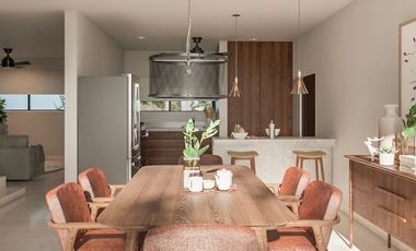 Casa al norte de Mérida Conkal, en privada con áreas verdes