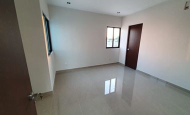 Casa en venta en Conkal, Mérida, con alberca
