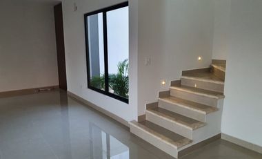 Casa en venta en Conkal, Mérida, con alberca