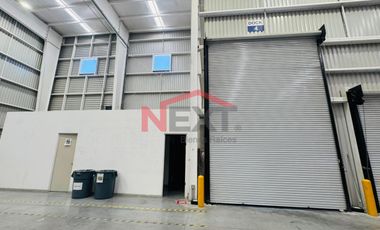 Bodega Industrial en Renta en Arteaga | 1,900 m² | 5 Andenes | Alto Flujo Logístico | Parque Antares