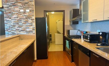 ALQUILO APARTAMENTO EN PUNTA PACIFICA, 2 RECAMARAS, AMOBLADO.