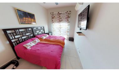 SE VENDE CASA CON PISCINA EN CASAMAR // SAN CARLOS