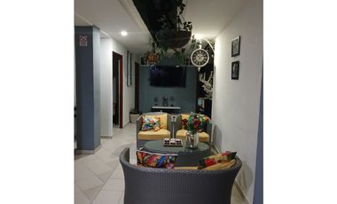 SE VENDE HOSTAL EN CASCO ANTIGUO