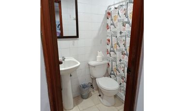 SE VENDE HOSTAL EN CASCO ANTIGUO