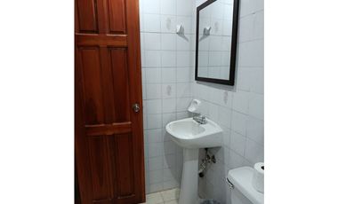 SE VENDE HOSTAL EN CASCO ANTIGUO