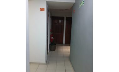 SE VENDE HOSTAL EN CASCO ANTIGUO