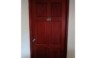 SE VENDE HOSTAL EN CASCO ANTIGUO