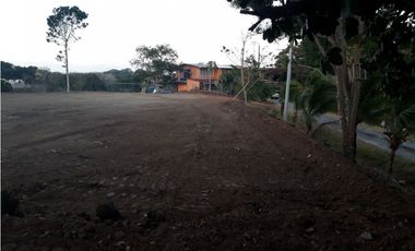 LOTE EN VENTA // LAS CUMBRES