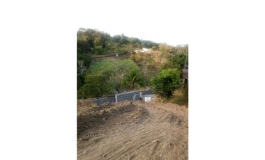 LOTE EN VENTA // LAS CUMBRES