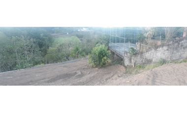 LOTE EN VENTA // LAS CUMBRES
