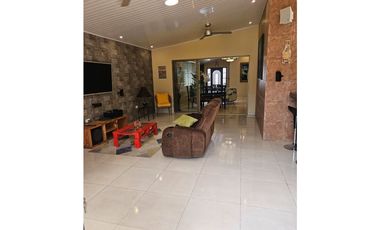 Alquiler de Casa en Brisas del Golf