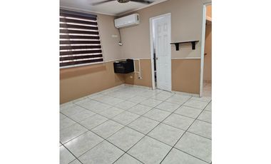 Alquiler de Casa en Brisas del Golf