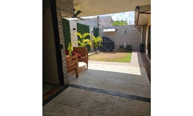 Alquiler de Casa en Brisas del Golf