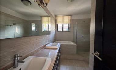 CASA EN VENTA NATIVA PANAMA PACIFICO