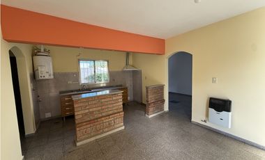 Casa en Alquiler Barrio Villa Zoila de Río Tercero