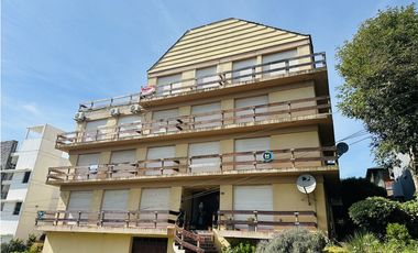 PINAMAR  -DEPARTAMENTO DE 2 AMBIENTES A 100 MTS DEL MAR -BRISAS