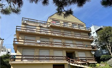 PINAMAR  -DEPARTAMENTO DE 2 AMBIENTES A 100 MTS DEL MAR -BRISAS
