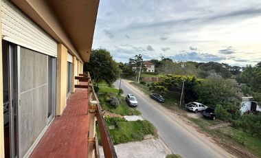 PINAMAR  -DEPARTAMENTO DE 2 AMBIENTES A 100 MTS DEL MAR -BRISAS