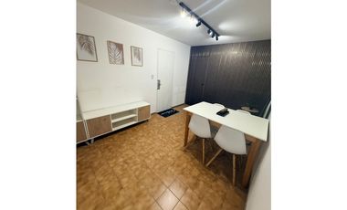 VENTA - 1 DORMITORIO - REFACCIONADO - AMOBLADO - Bº CENTRO