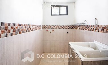 CASA EN VENTA EN RESTREPO - META - CONDOMINIO CASTELLO