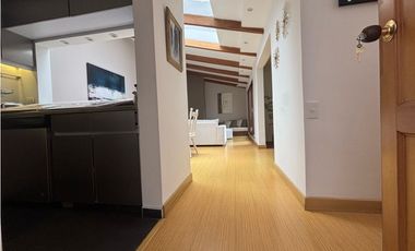 ARRIENDO APARTAMENTO 120m2  AMOBLADO + ESTUDIO + BALCON  CHICO (103)