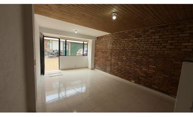 Chía centro, 52 M2, 2 alcobas, Rustico, independiente
