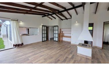 ARRIENDO CASA CAMPESTRE EN YERBABUENA (RTM)