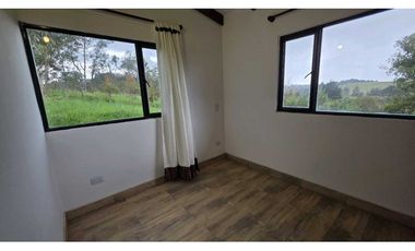 ARRIENDO CASA CAMPESTRE EN YERBABUENA (RTM)