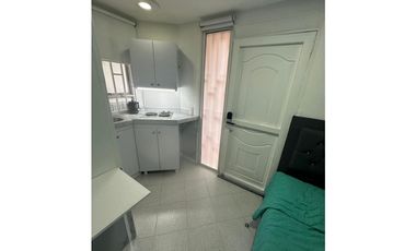 APARTAESTUDIO AMOBLADO EN RENTA LAURELES