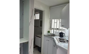 APARTAESTUDIO AMOBLADO EN RENTA LAURELES