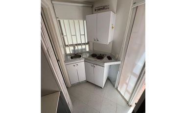 APARTAESTUDIO AMOBLADO EN RENTA LAURELES