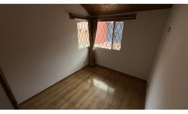 Chía centro, Casa semi-conjunto, 272 M2 lote, 134 M2 construido