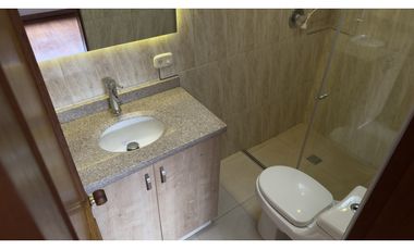 Chía centro, Casa semi-conjunto, 272 M2 lote, 134 M2 construido