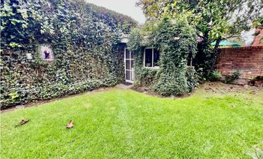 Casa de tres niveles en venta en Bogotá, Suba