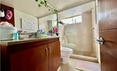 Casa de tres niveles en venta en Bogotá, Suba