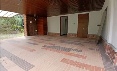 Casa en Arriendo Loma del Escobero Envigado
