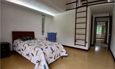 Casa en Arriendo Loma del Escobero Envigado