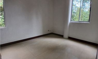 Casa en Arriendo Loma del Escobero Envigado