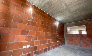 SE ALQUILA CASA EN LOS GIRASOLES CIUDAD DEL SUR - VIA CALI PTO TEJADA