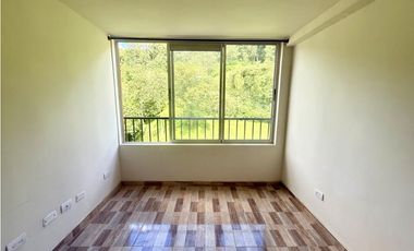 ARRIENDA APARTAMENTO ALCAZARES