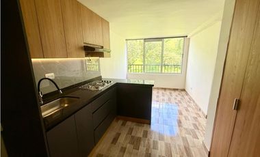 ARRIENDA APARTAMENTO ALCAZARES