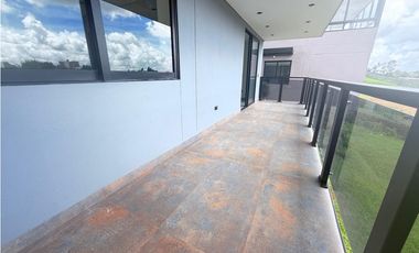 ARRIENDO CASA AMPLIA CAMPESTRE  EN EL CARMEN DE VIBORAL, ANTIOQUIA