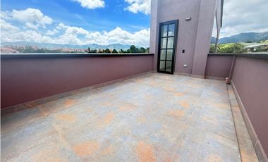 ARRIENDO CASA AMPLIA CAMPESTRE  EN EL CARMEN DE VIBORAL, ANTIOQUIA