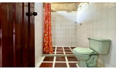 Casa de tres pisos con terraza en venta | Luis Carlos Galán - Palmira