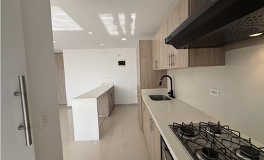 ARRIENDO APARTAMENTO EN ENVIGADO, SECTOR CAMINO VERDE (MANDALA)