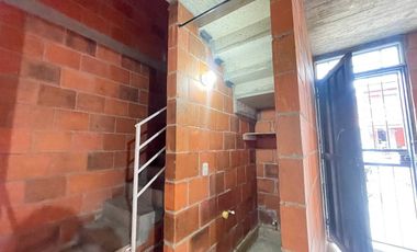 SE VENDE CASA EN LOS GIRASOLES CIUDAD DEL SUR - VIA CALI PUERTO TEJADA