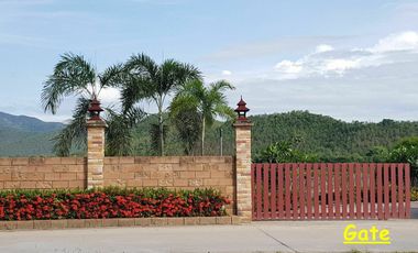2 Bedroom Villa for sale in Huai Yap, Lamphun